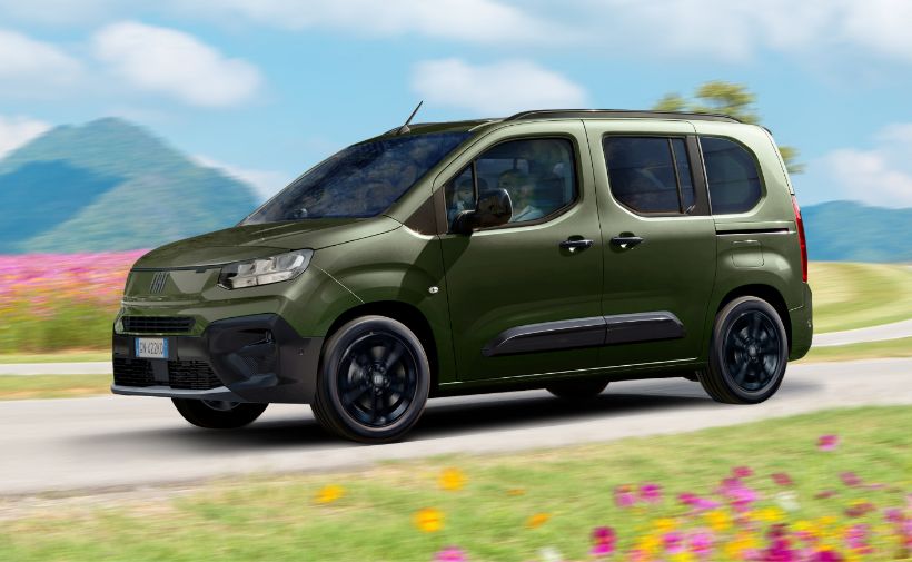 NEW Doblò Green Color  Edition（限定160台）